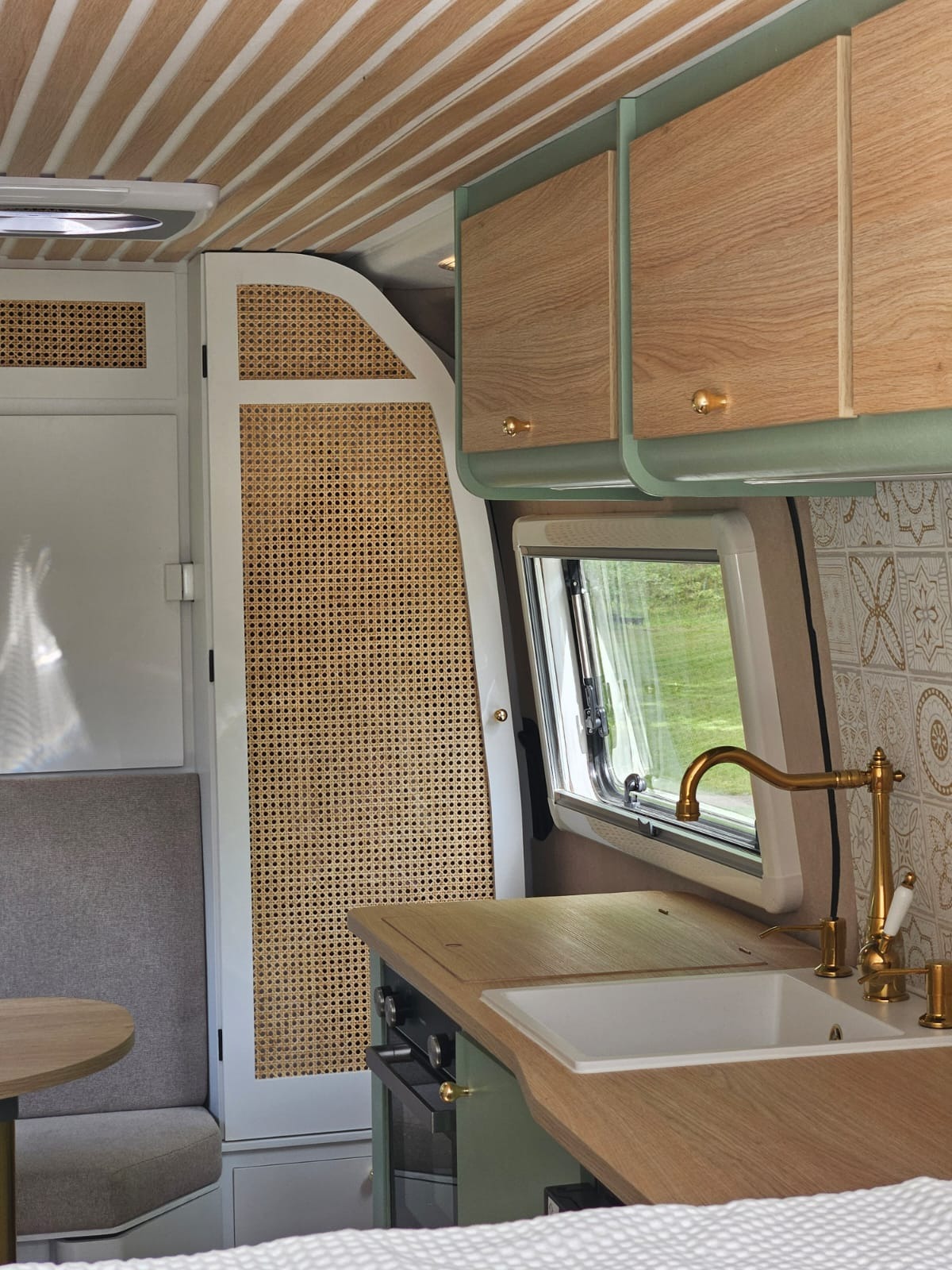 Zabudowa kamperów Camper Mannt